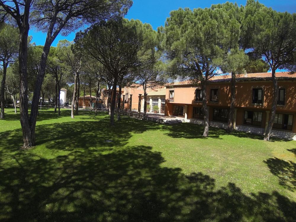 Parador De Tordesillas Exterior photo