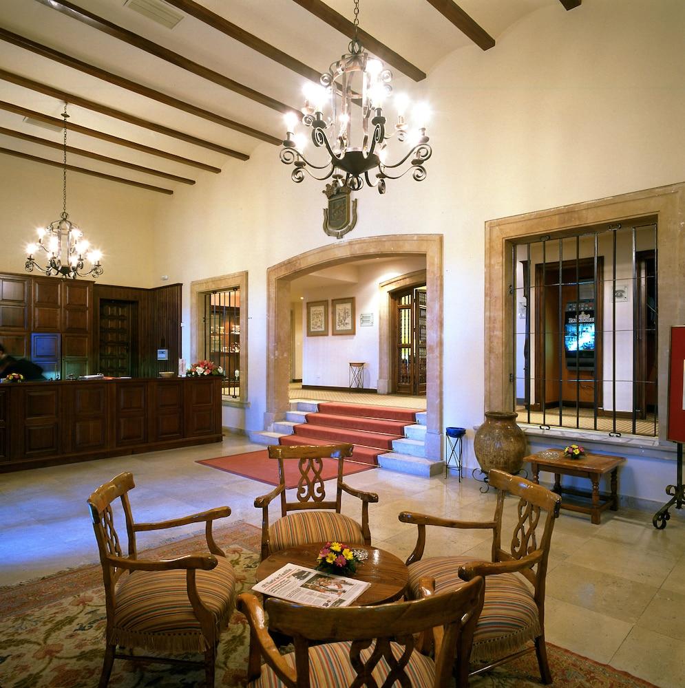 Parador De Tordesillas Exterior photo